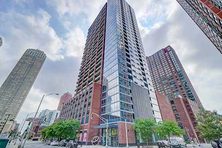 389 Washington St #31A Jersey City, NJ 07302