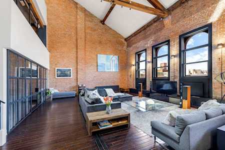 299 Pavonia Ave #3-6 Jersey City, NJ 07302