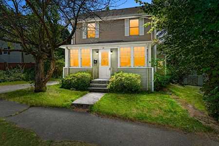 30 Electric St Worcester, MA 01610