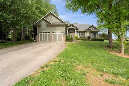 114 Amelia Ln Mooresville, NC 28117