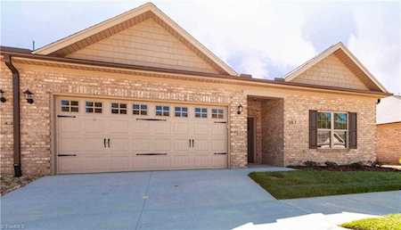 324 Kingsfield Forest Drive Archdale, NC 27263