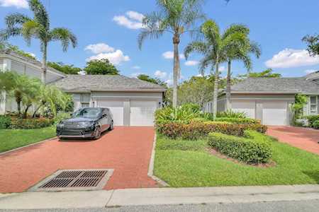 5702 NW 39th Avenue Boca Raton, FL 33496