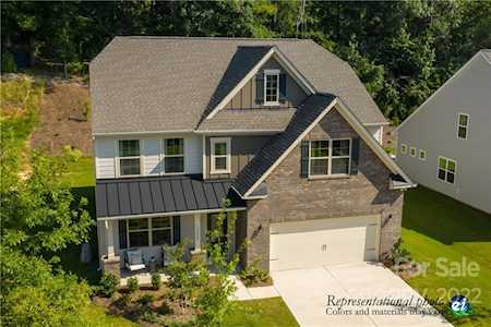 12098 Bishop Castle Dr Charlotte, NC 28273