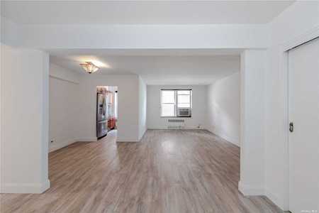 33-25 92nd Street #2H Jackson Heights, NY 11372