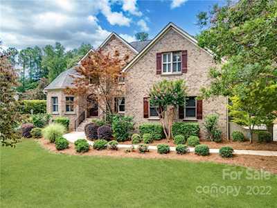 364 Indian Trail Rd Mooresville, NC 28117
