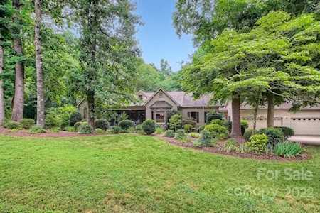 201 Beech Tree Rd Mooresville, NC 28117