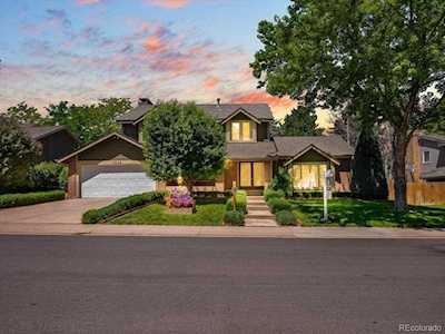 5549 S Hanover Way Greenwood Village, CO 80111