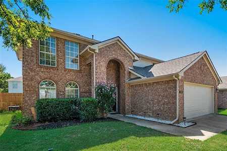 732 Texas Oak Trail Lake Dallas, TX 75065