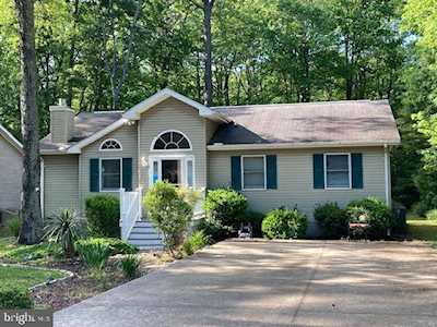 61 Robin Hood Trl Ocean Pines, MD 21811