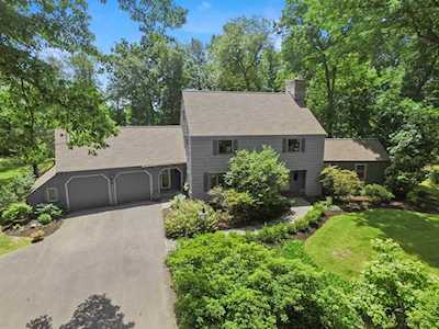 100 Old Village Ln North Andover, MA 01845