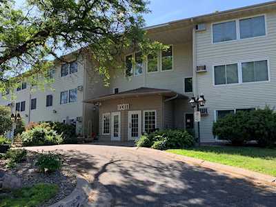 10311 Cedar Lake Road #111 Minnetonka, MN 55305