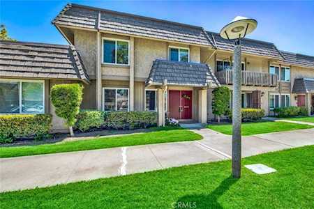 10187 Napa River Ct Fountain Valley, CA 92708