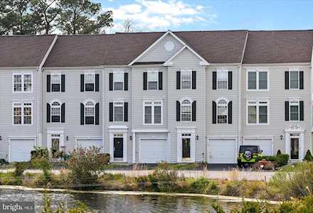 14 John Hall Dr Ocean View, DE 19970
