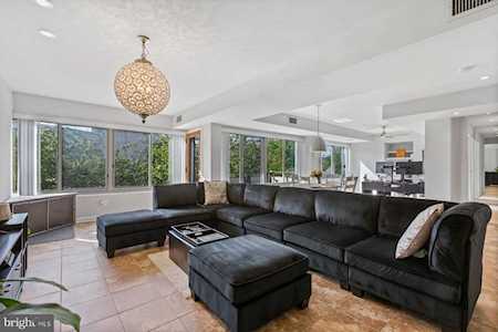 5340 Holmes Run Parkway #214 Alexandria, VA 22304