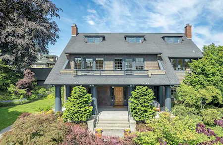 943 22nd Ave E Seattle, WA 98122