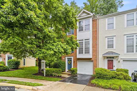 4031 Fairfax Center Hunt Trl Fairfax, VA 22030