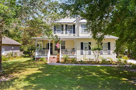 588 Fishermans Bend Mount Pleasant, SC 29464