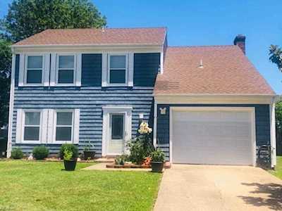 1932 Glen View Ct Virginia Beach, VA 23464
