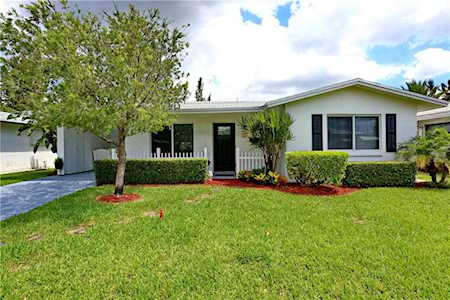 6413 NW 58th St Tamarac, FL 33321