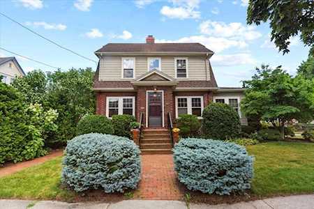 161 Playstead Road Medford, MA 02155