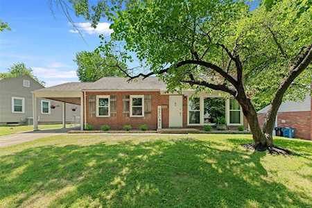 7024 Greenholly Dr St Louis, MO 63123