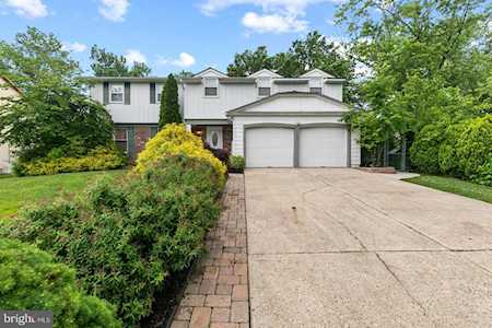 1105 Sea Gull Ln Cherry Hill, NJ 08003