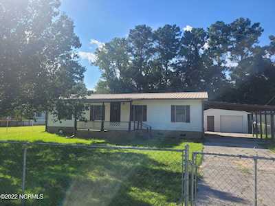 110 Roblee Drive Jacksonville, NC 28540