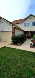 221 Crestlawn Dr Northfield Twp, MI 48189
