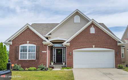 16501 Rockcrest View Ln Louisville, KY 40245
