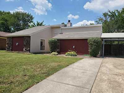 6060 Scarlet Leaf Dr Memphis, TN 38141