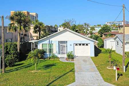 3215 La Paloma Avenue Daytona Beach, FL 32118