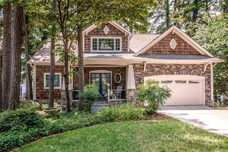 20931 Island Forest Dr Cornelius, NC 28031