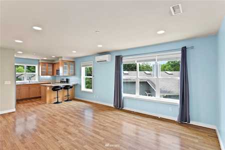 7701 Beacon Place NE #103 Bremerton, WA 98311