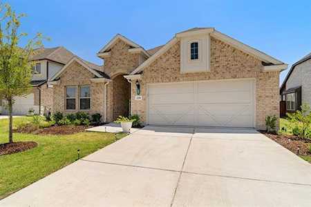 1216 Whitewing Dove Drive Little Elm, TX 75068