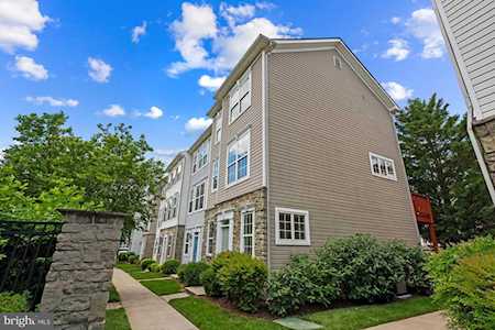 21810 Dragons Green Square Ashburn, VA 20147