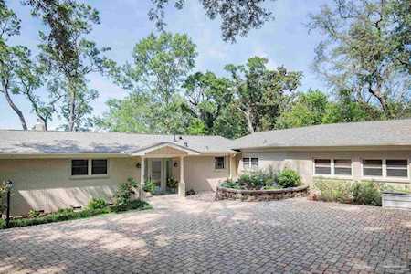 4201 Karmich Pl Pensacola, FL 32503