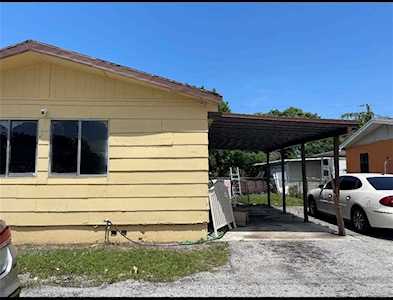 2210 NW 31st Ave Fort Lauderdale, FL 33311