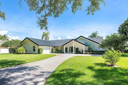 10125 SE Royal Tern Way Tequesta, FL 33469