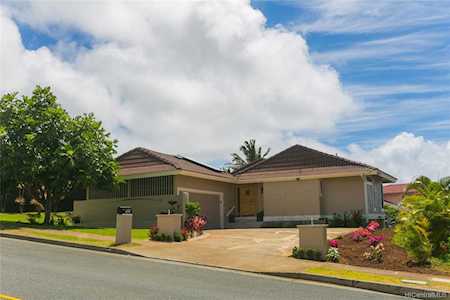989 Kaluanui Road Honolulu, HI 96825