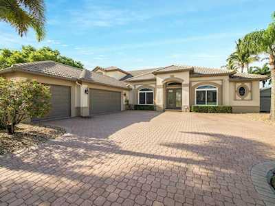 4593 Hunting Trail Lake Worth Beach, FL 33467