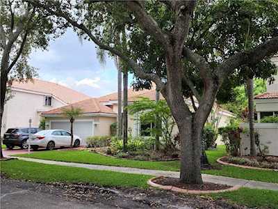 4130 Lansing Ave Cooper City, FL 33026