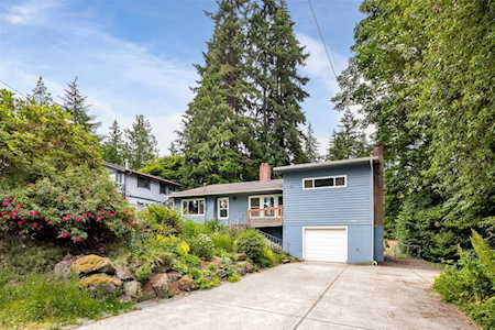 10020 243rd Place SW Edmonds, WA 98020