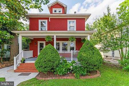 618 Saint Dunstans Rd Baltimore, MD 21212