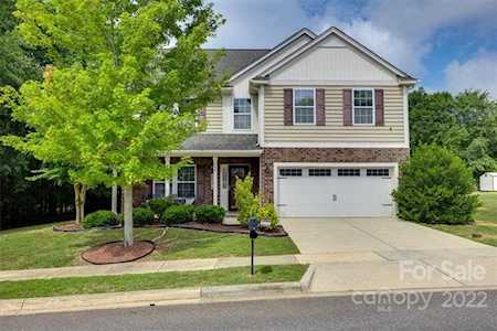 604 Pondway Downs Rock Hill, SC 29730