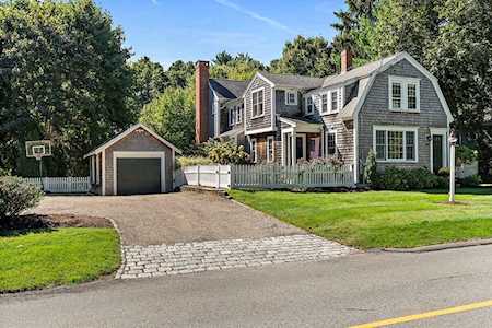 266 Elm St Duxbury, MA 02332