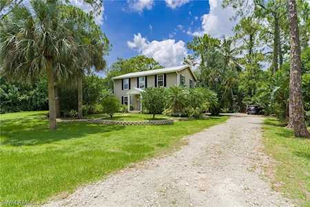 6011 Painted Leaf Ln Naples, FL 34116