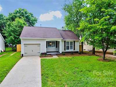 7937 Latchington Ct Charlotte, NC 28227