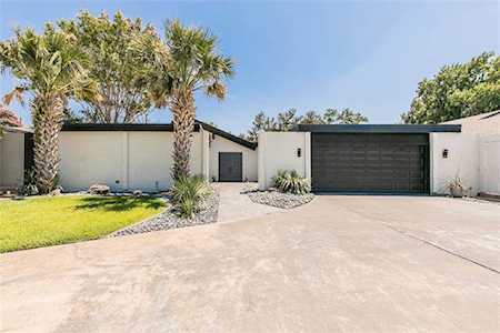 612 W Northgate Drive Irving, TX 75062