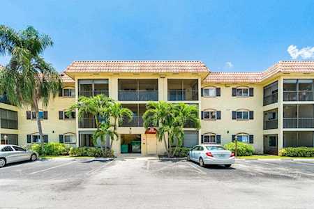 251 S Cypress Road #117 Pompano Beach, FL 33060