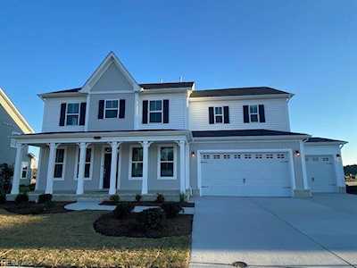 1892 Bancroft Rd Chesapeake, VA 23320
